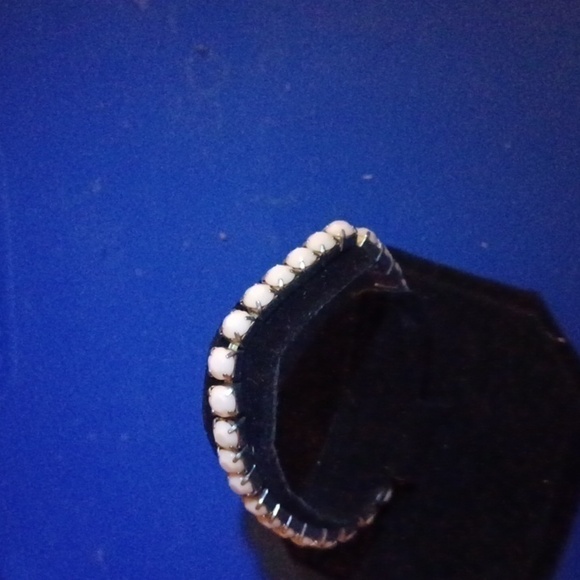 Pale Pink Stretchy Bracelet - Picture 3 of 3